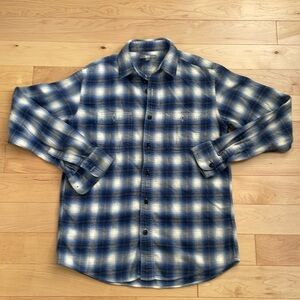 Uniqlo Long Sleeve Button up Shirt